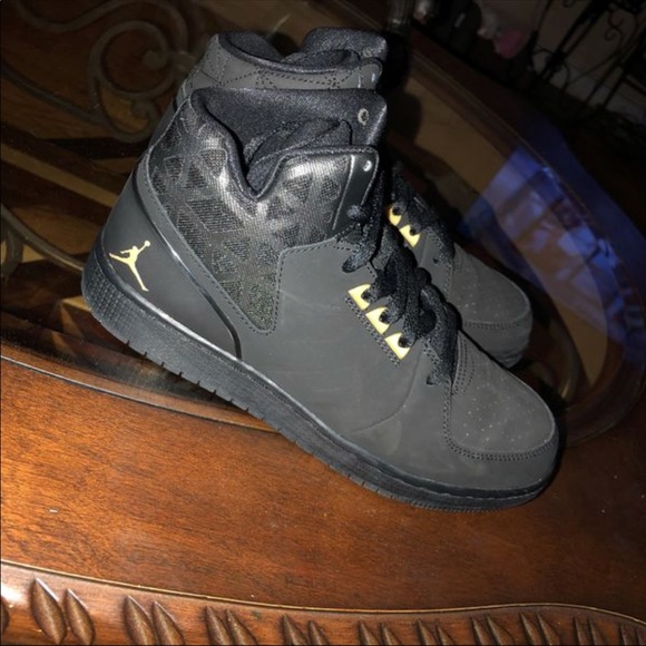 Flight Jordan’s - Picture 3 of 3